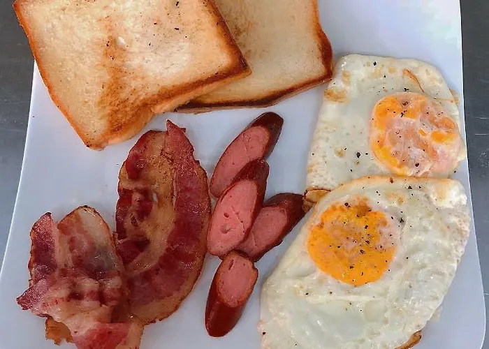 Bbq Khách sạn 3*